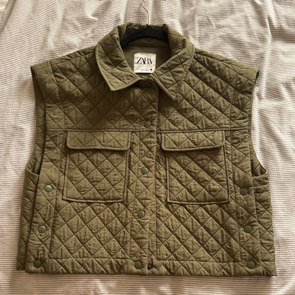 Zara Olive Quilted Vest with Pockets